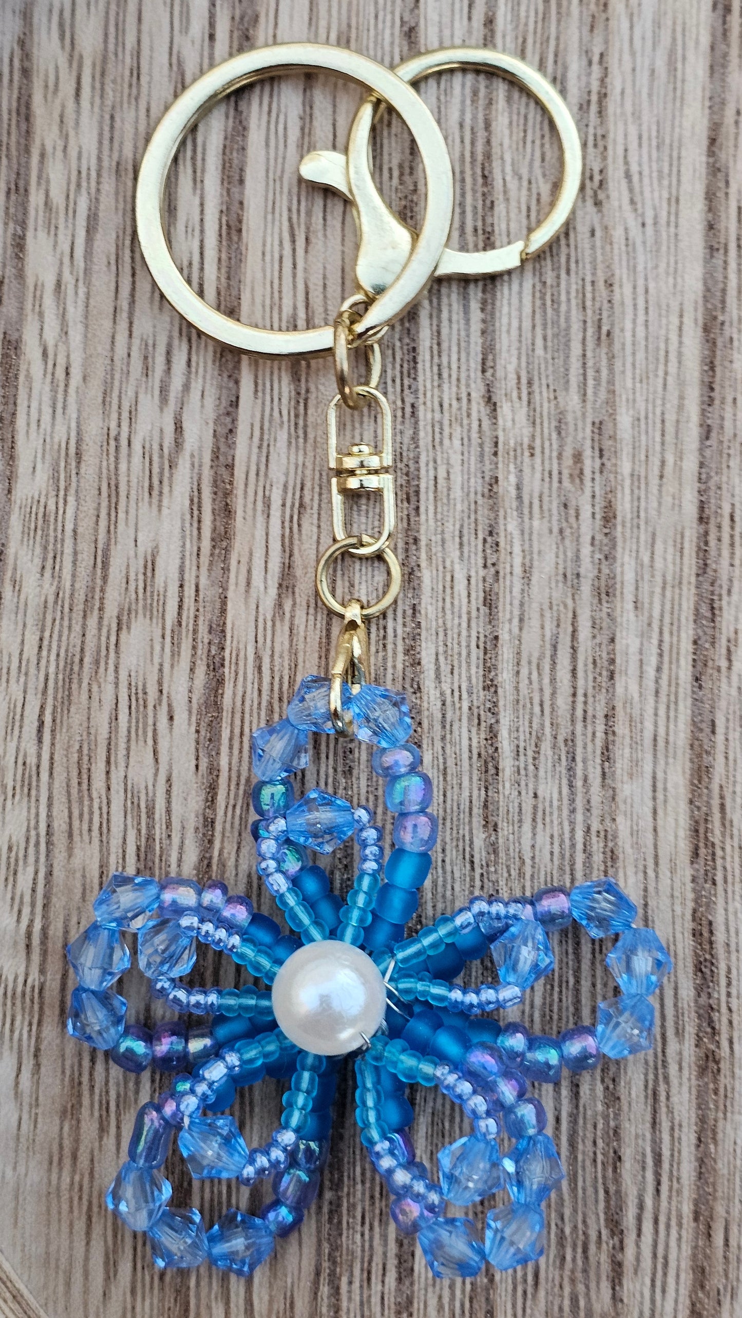 Daisy Beaded Keychain